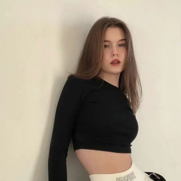 Profile Picture of Rody Sparhawk (@rodysparhawk) on Poshmark