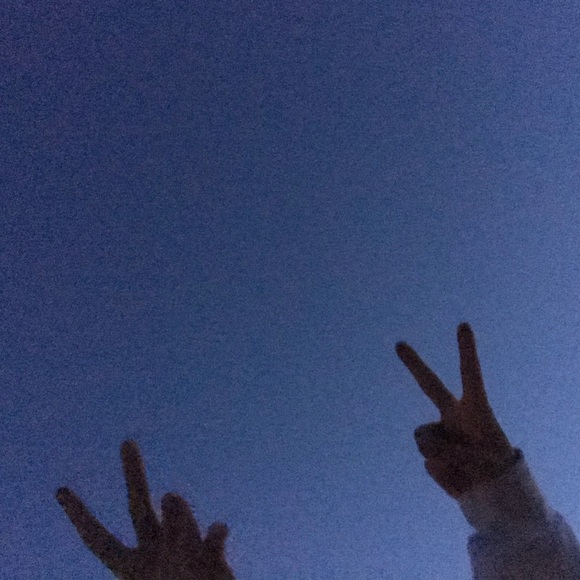 Profile Picture of Allison Raisch (@allisonraisch) on Poshmark