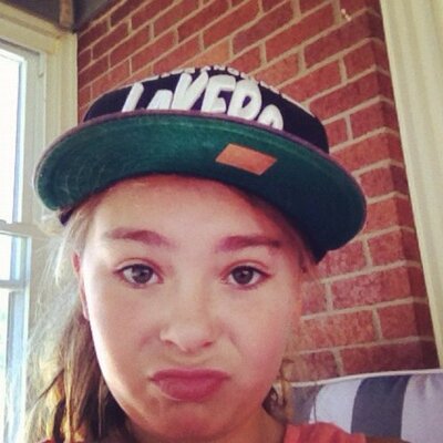 Profile Picture of Hannah Kiefer (@hannah_kiefer) on Twitter