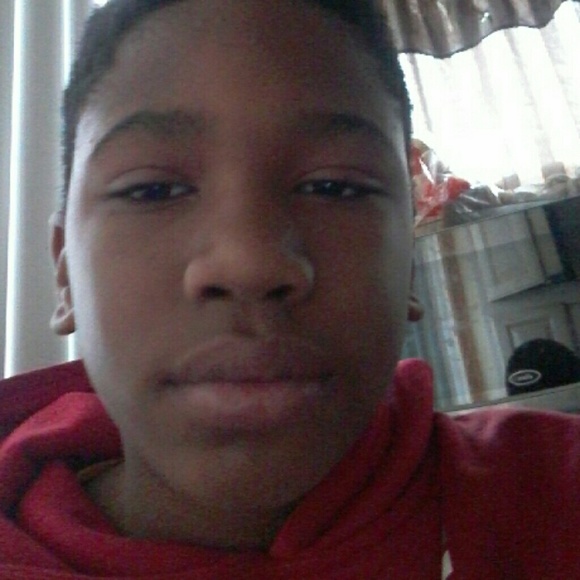 Profile Picture of Darren Gooden (@zerty) on Poshmark