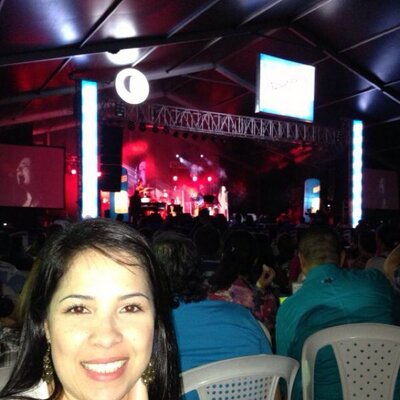 Profile Picture of Alexandra Cañas (@alexacanas) on Twitter