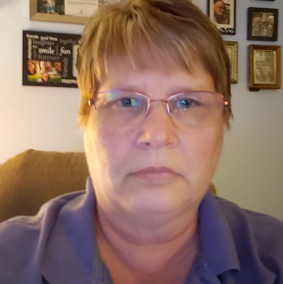 Profile Picture of Paula Jacobs (@neccmm) on Poshmark