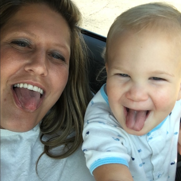 Profile Picture of Joyce Dozier (@joycedozier76) on Poshmark