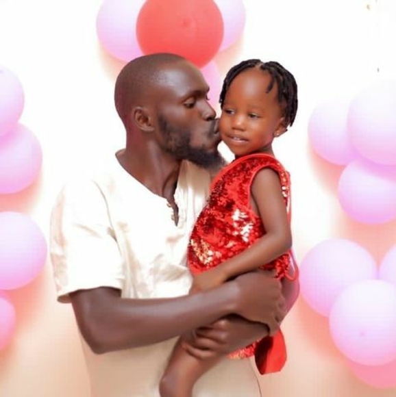 Profile Picture of Dinka Juba (@pekowills) on Poshmark