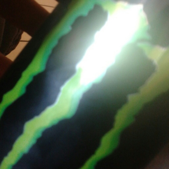 Profile Picture of Nick Gomes (@nickgomes) on Poshmark