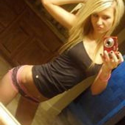 Profile Picture of Rosa Bailey (@carSparky52) on Twitter