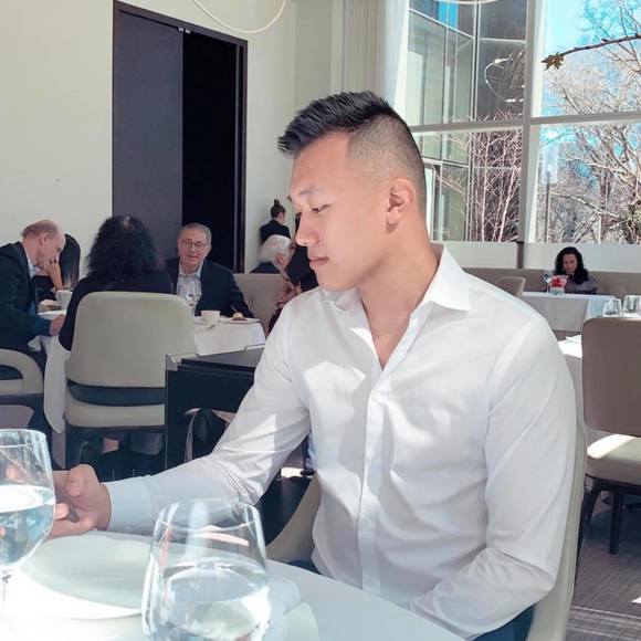 Profile Picture of Kien Dang (@kiend) on Poshmark