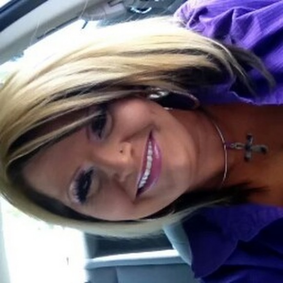 Profile Picture of Lisa Lampros (@cocochannellove) on Poshmark