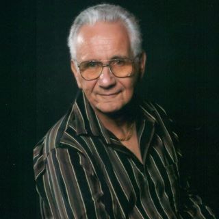 Hal Finkelstein - Facebook Profile Picture of Hal Finkelstein (@hal.finkelstein.9) on Facebook