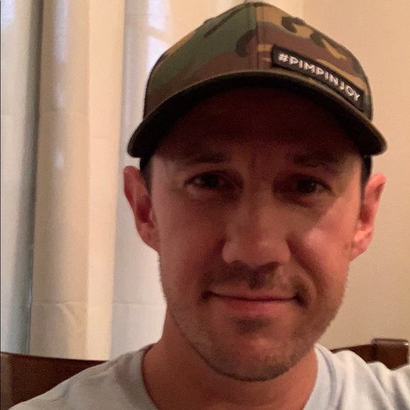 Profile Picture of Andrew Wilkins (@awilkins86) on Poshmark