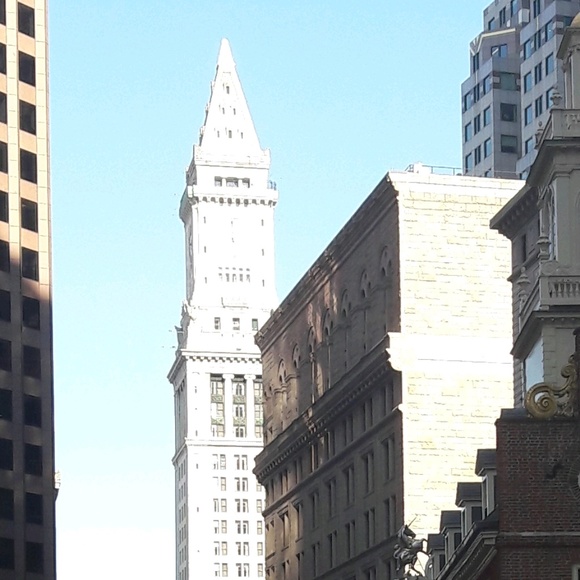 Profile Picture of Hyunjung Kim (@hyunjclara) on Poshmark