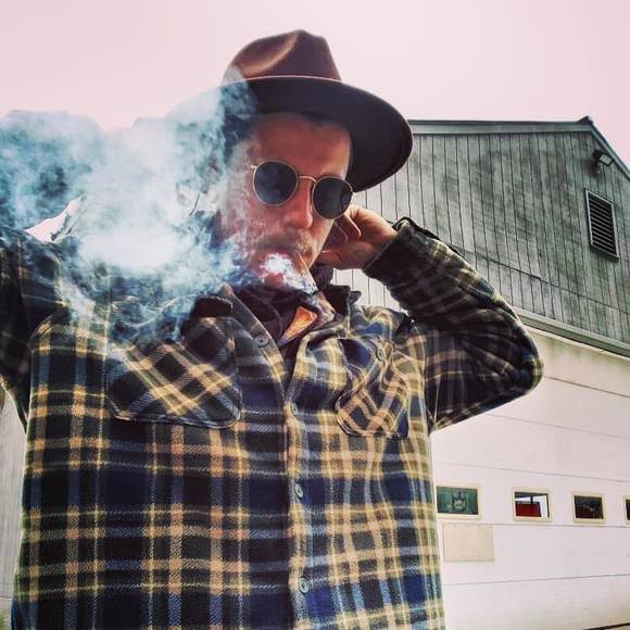 Profile Picture of Adam Jipson (@adamjipson) on Poshmark