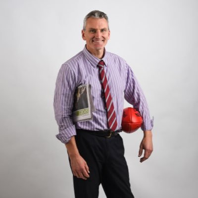 Profile Picture of Andrew Moir (@AndrewMoir68) on Twitter