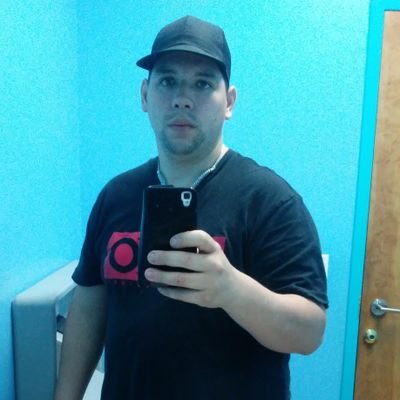 Profile Picture of Raymond Nieves (@RaymondNieves18) on Twitter