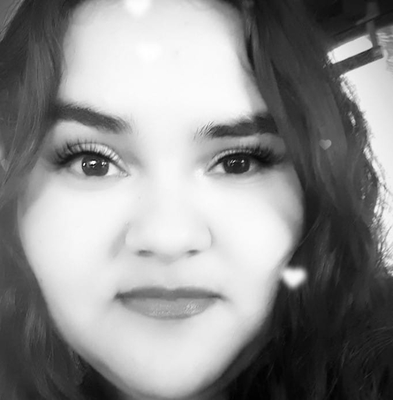 Profile Picture of Cristal Chacon (@cc199716) on Poshmark
