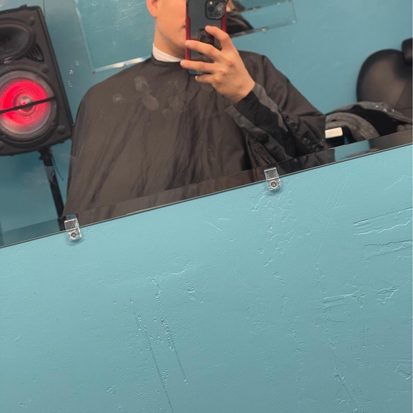 Daniel Avendaño - Poshmark Profile Picture of Daniel Avendaño (@danielavenda388) on Poshmark