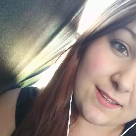 Profile Picture of Amber Wilburn (@amber092616) on Poshmark