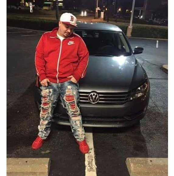 Profile Picture of Cory Singleton (@cocosing) on Poshmark