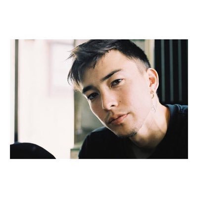 Profile Picture of Justin Luo (@Justin__luo) on Twitter