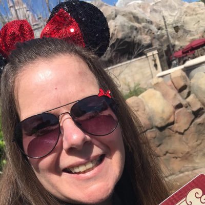 Profile Picture of Gretchen Durbin (@gmommyof2) on Twitter