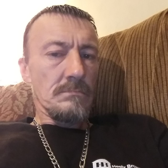 Profile Picture of Travis Collins (@travcollins79) on Poshmark