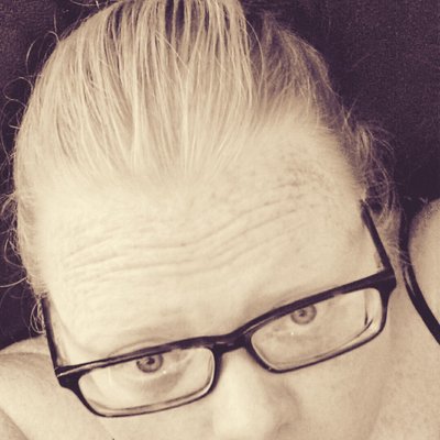 Profile Picture of Christina Dillon (@Charma874) on Twitter