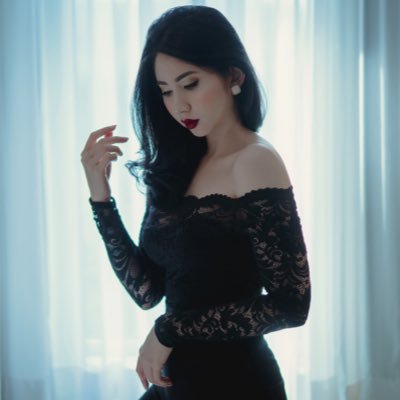 Profile Picture of Ashley Gosiengfiao (@ashlili) on Twitter