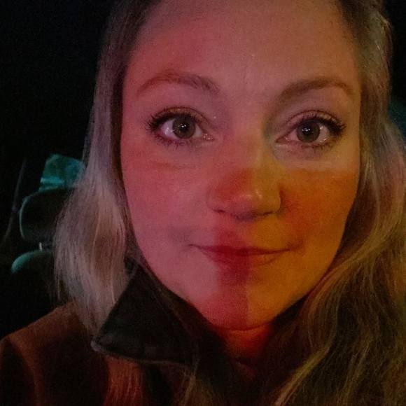 Profile Picture of Marci Mustoe (@marcilynnej) on Poshmark