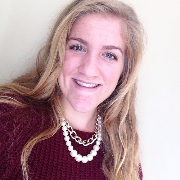 Profile Picture of Myranda Kemrer (@mkemrer) on Poshmark