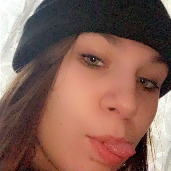 Profile Picture of Bryanna Wilkins (@bryanna737) on Poshmark