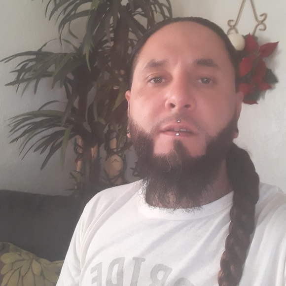 Profile Picture of Eduardo Alvarez (@zonaboy1025) on Poshmark