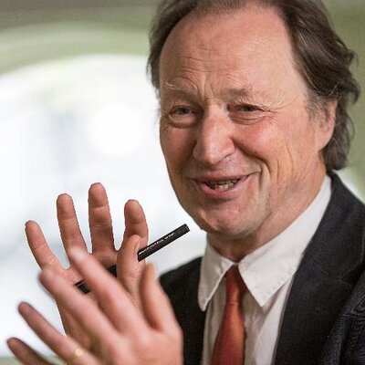 Profile Picture of Robin Nicholson (@RobinNicholso14) on Twitter