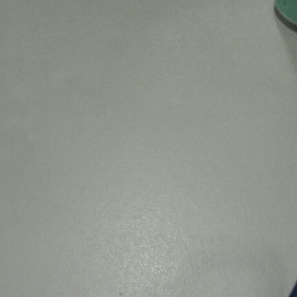 Profile Picture of Tania Solano (@tania9090) on Poshmark