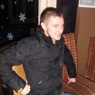 Profile Picture of Aaron Batley (@azbo_b) on Twitter