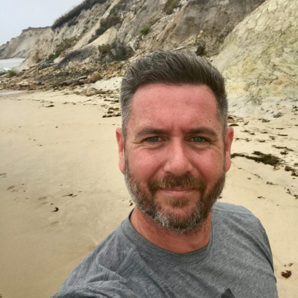 Profile Picture of John Hutcherson (@superhutch13) on Poshmark