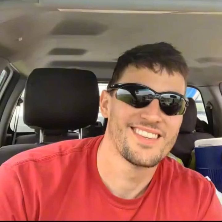 Profile Picture of Thomas_gary331020 (@thomas_gary331020) on Tiktok