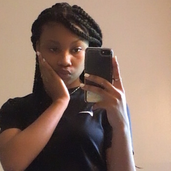 Profile Picture of Zion Vanleer (@444baby) on Poshmark