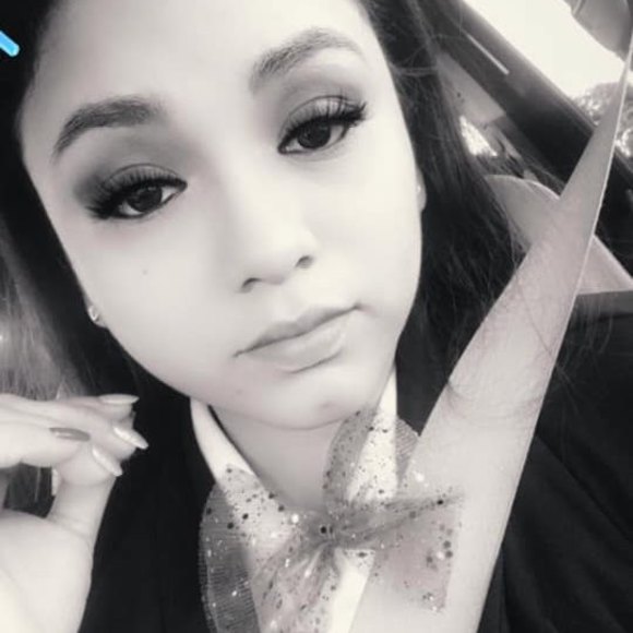 Profile Picture of Jenny Abdan (@jenni_abdan88) on Poshmark