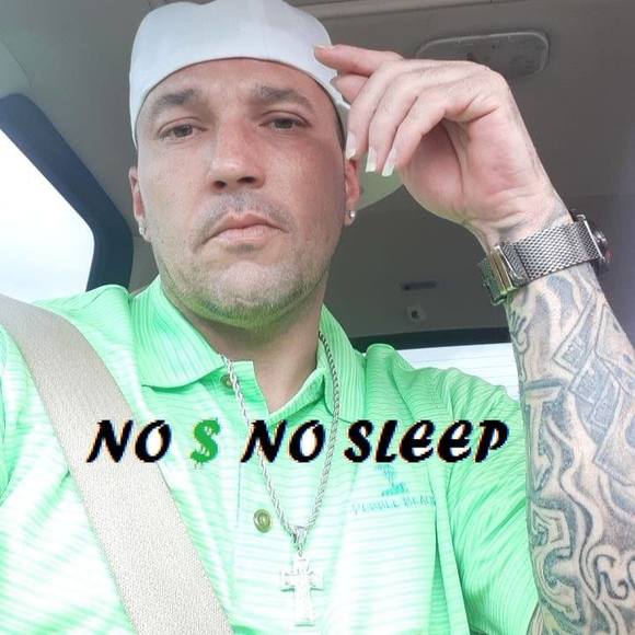 Profile Picture of Brian Bishop (@brianlee5356) on Poshmark