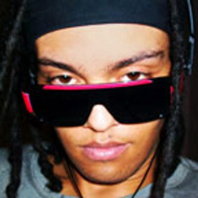 Profile Picture of John Aggs (@johnaggs) on Twitter