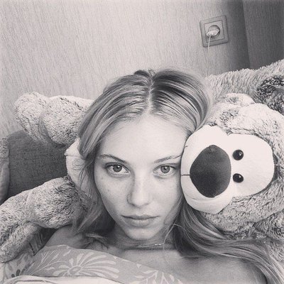 Profile Picture of Abby Sharp (@rachelee81) on Twitter