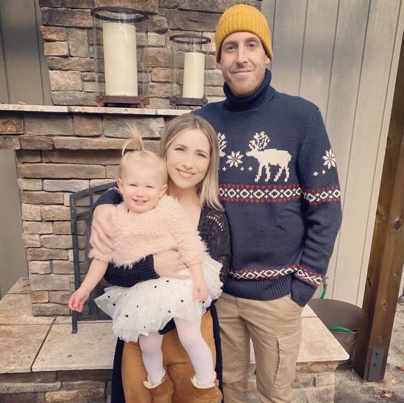 Profile Picture of Kelsey Lindly (@kelseylindly) on Poshmark