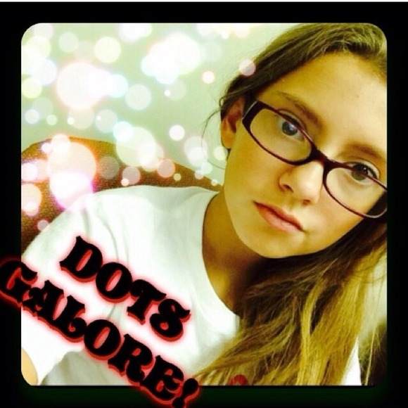 Profile Picture of Faith Coffman (@strawberry2323) on Poshmark