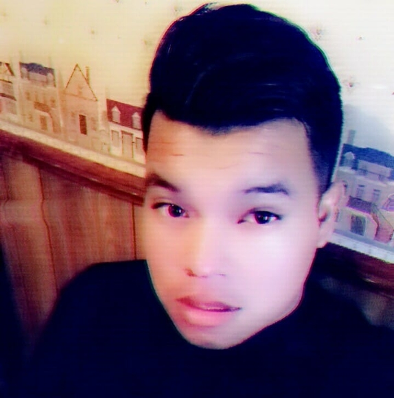 Profile Picture of Alejandro Juan (@alegandro34) on Poshmark