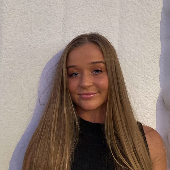 mallory - Tiktok Profile Picture of mallory (@mal.webb) on Tiktok