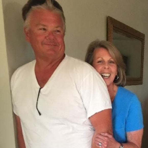 Profile Picture of Jon Gray (@farmguy7721) on Poshmark