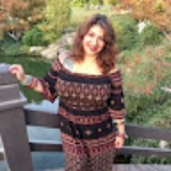 Profile Picture of Joey Fernandez (@joeydcac) on Poshmark