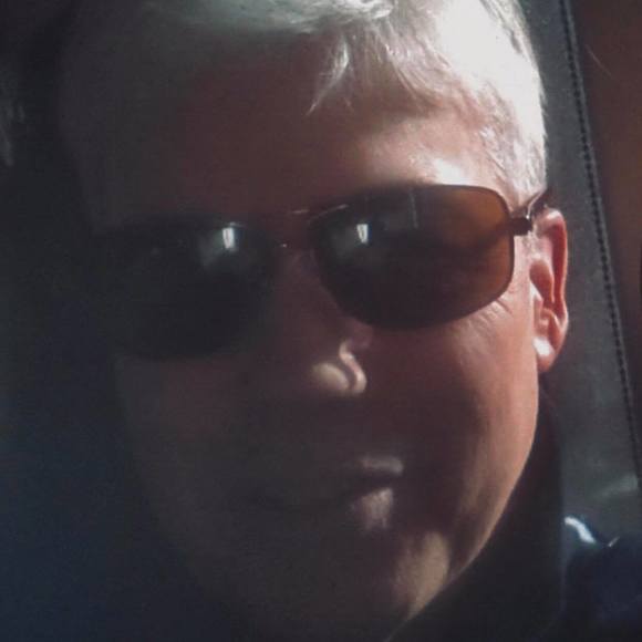 Profile Picture of Craig Heffington (@craigheffington) on Poshmark