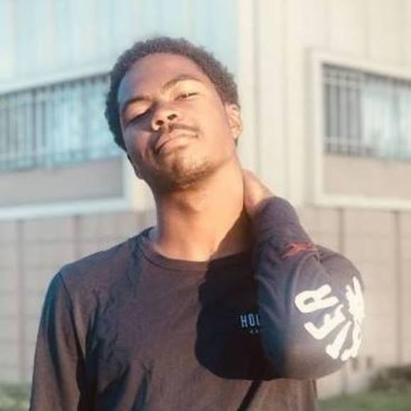 Profile Picture of Hakim Allah (@hakimthegod) on Poshmark