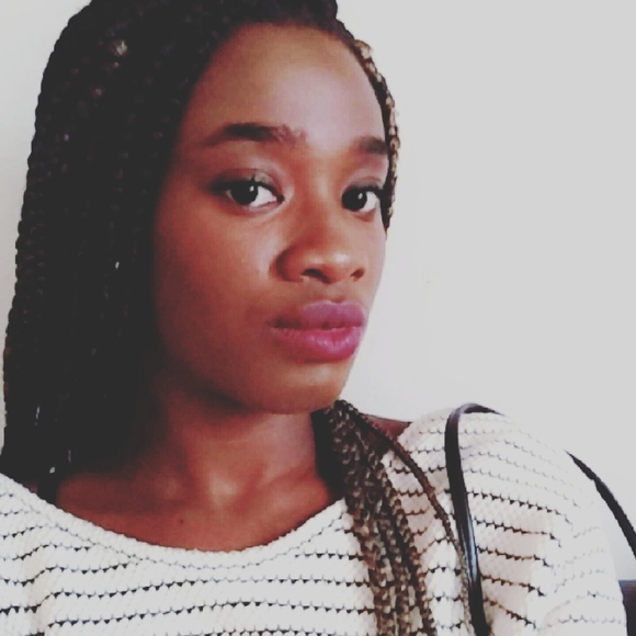 Profile Picture of Anora Kwakye (@barbieanora) on Poshmark